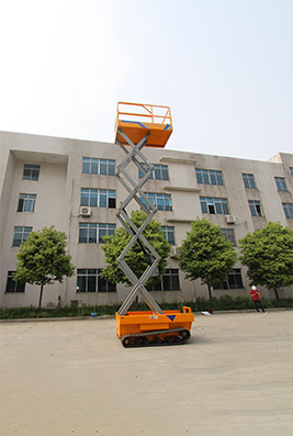 Self-propelled Scissor Aerial Work Platform With Crawler