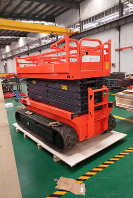 Self-propelled Scissors Lifting Platform