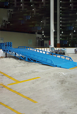 The Hydraulic Mobile Boarding Bridge 